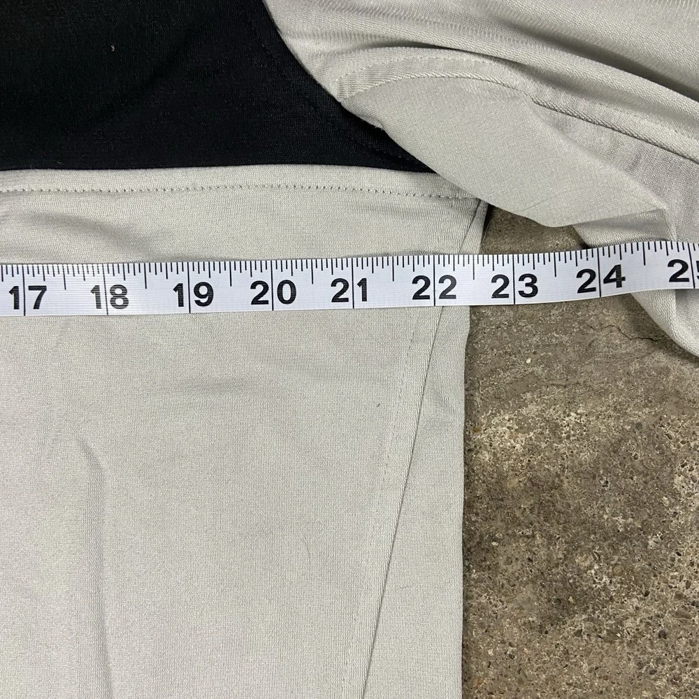 The North Face 1/4 Zip‎ Size Large Black Gray Long Sleeve Colorblock Mock Neck